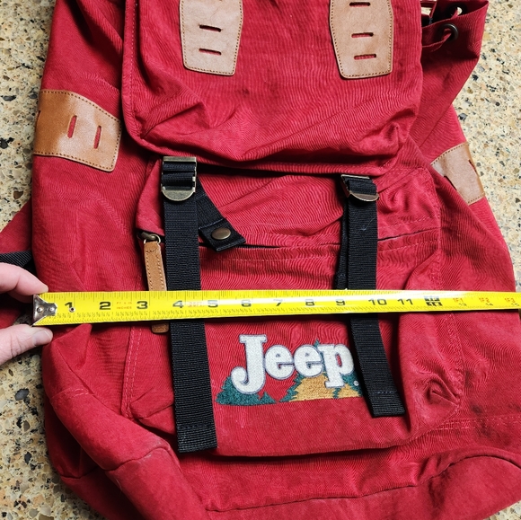 Jeep Red Rucksack Backpack - Picture 12 of 12